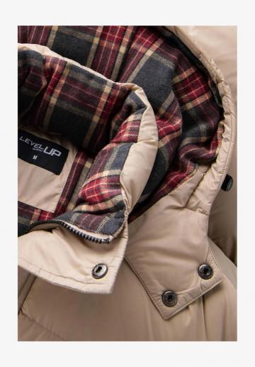 Зимняя куртка