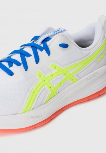 Беговые кроссовки