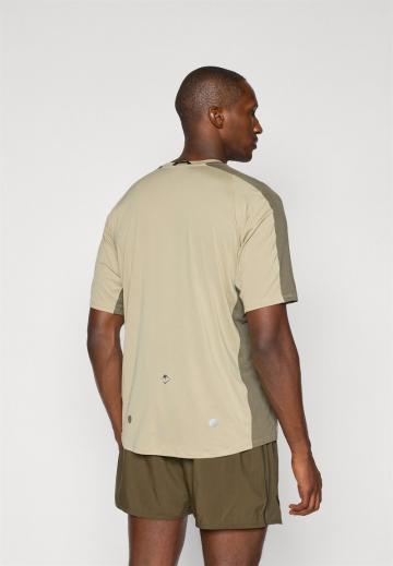 Спортивная майка