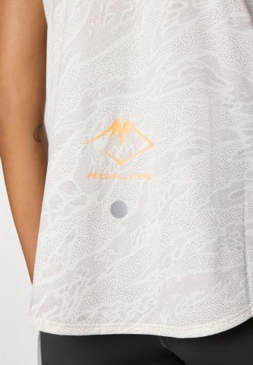 Спортивный топ