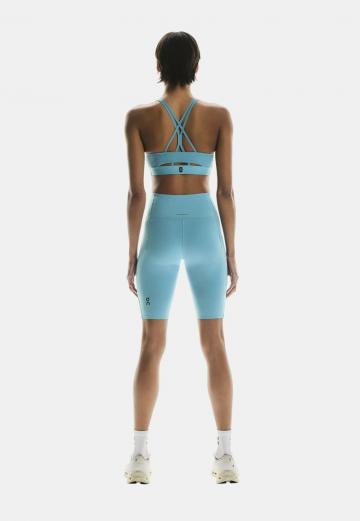 Спортивный бюстгальтер