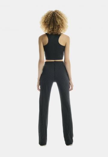 Спортивный топ