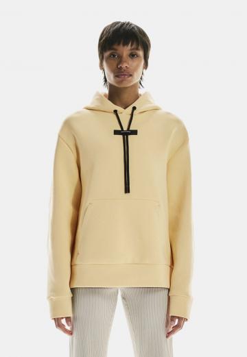 Спортивная толстовка