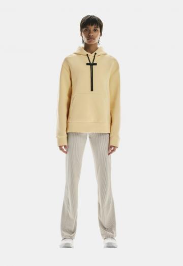 Спортивная толстовка