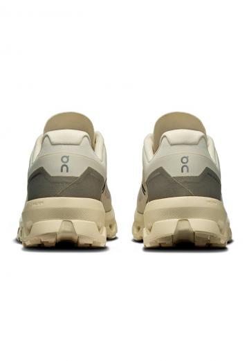 Беговые кроссовки