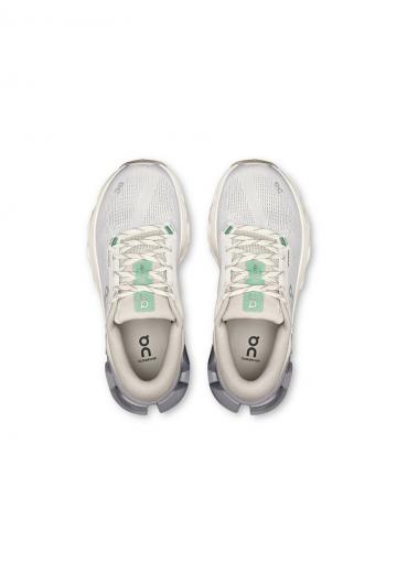 Беговые кроссовки