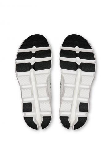 Беговые кроссовки