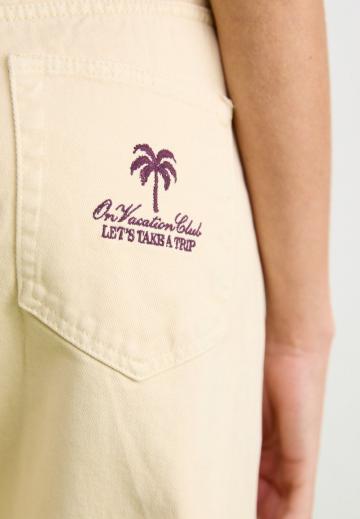 Свободные джинсы