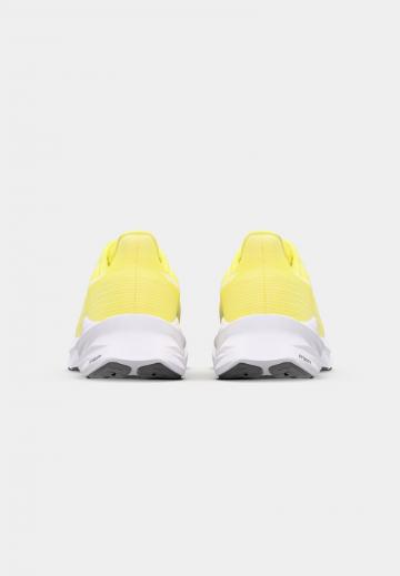 Беговые кроссовки