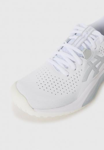 Теннисные кроссовки