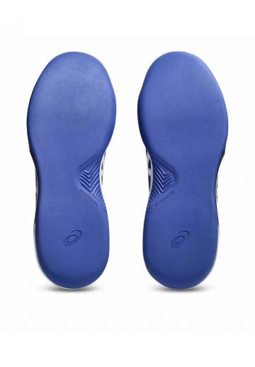 Теннисные кроссовки