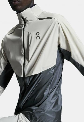 Спортивная куртка