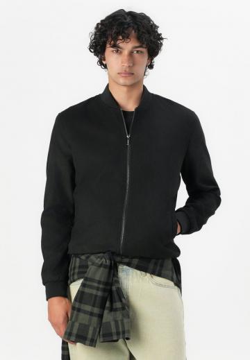 Куртка бомбер