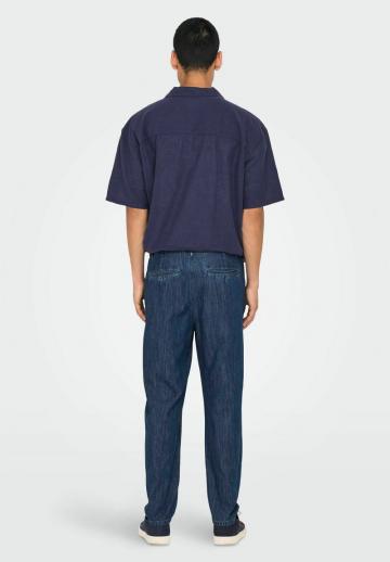 Прямые джинсы