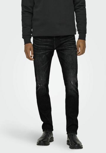 Узкие джинсы