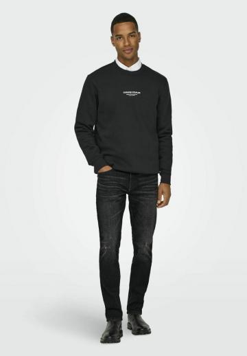 Узкие джинсы