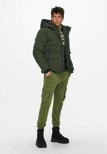 Зимняя куртка