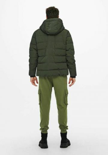 Зимняя куртка