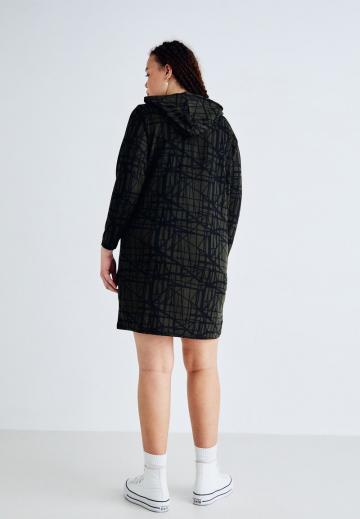 Короткое платье