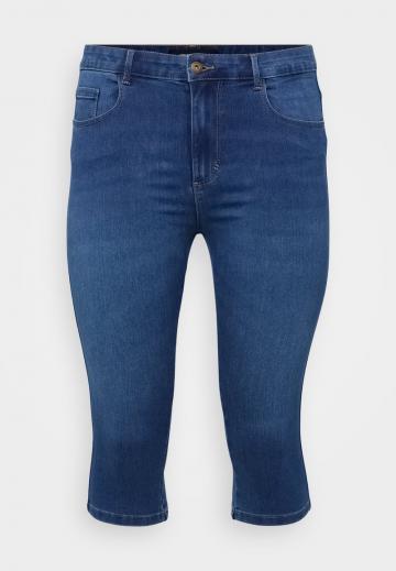 Короткие джинсы