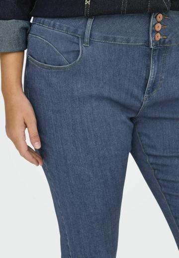 Узкие джинсы