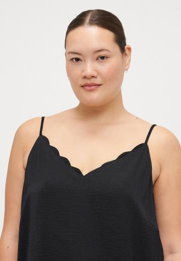 Топ на бретельках