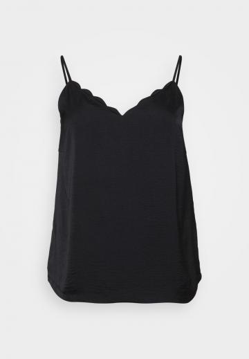 Топ на бретельках