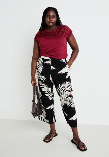 Кружевная блузка