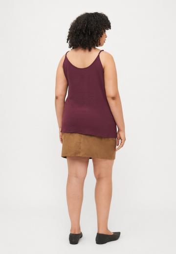 Топ на бретельках