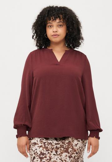 Джинсовая блузка