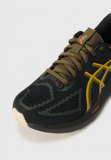 Беговые кроссовки