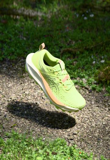 Беговые кроссовки