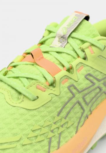 Беговые кроссовки