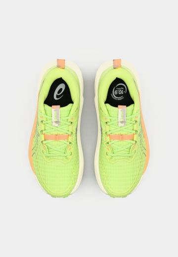 Беговые кроссовки