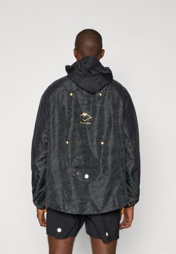 Куртка-дождевик