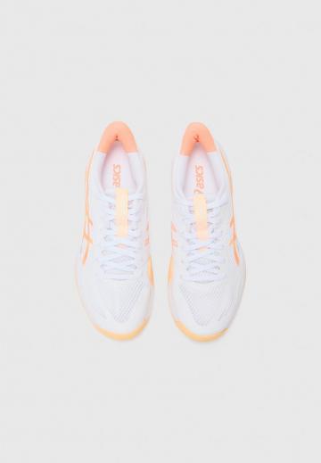 Кроссовки для зала