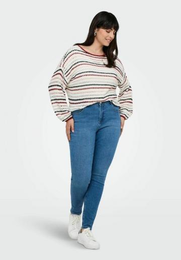 Пуловер в полоску