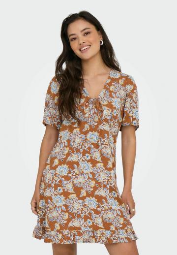 Короткое платье