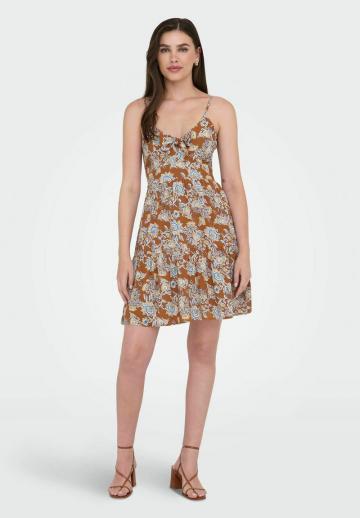 Короткое платье