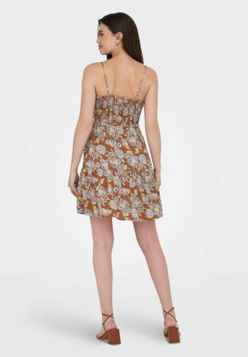 Короткое платье