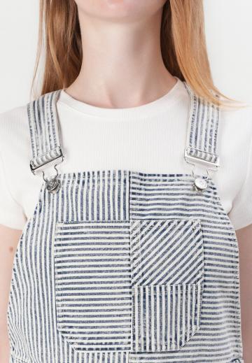 Джинсовый комбинезон