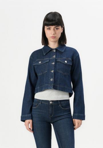 Джинсовая куртка