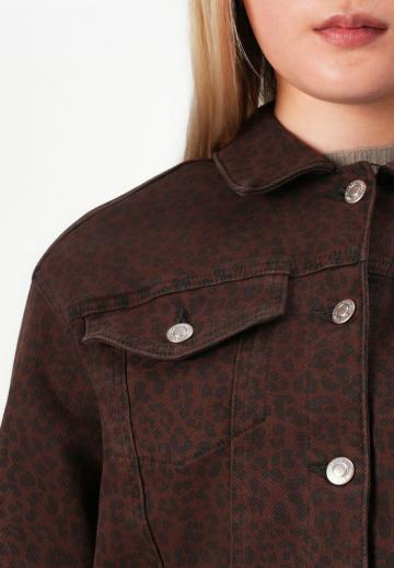 Джинсовая куртка