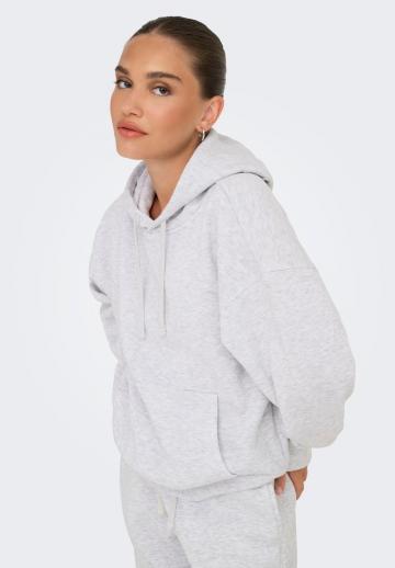 Пуловер с капюшоном