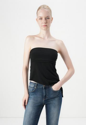 Узкие джинсы