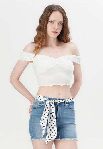 Джинсовые шорты