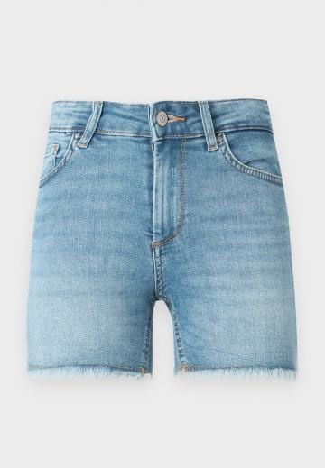 Джинсовые шорты