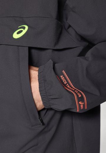 Спортивная куртка