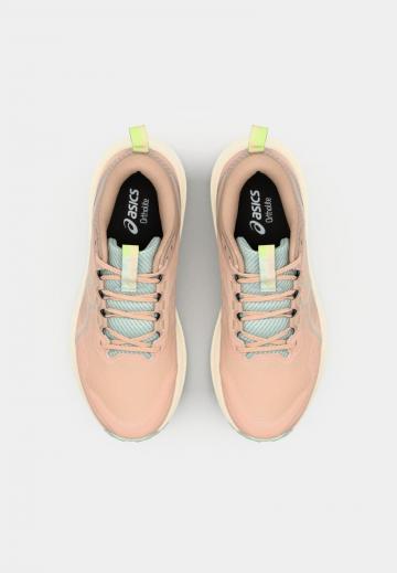 Беговые кроссовки