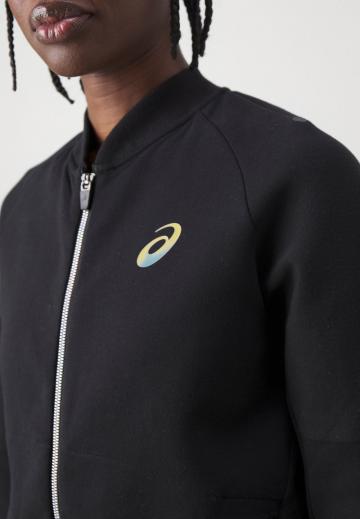 Спортивная толстовка